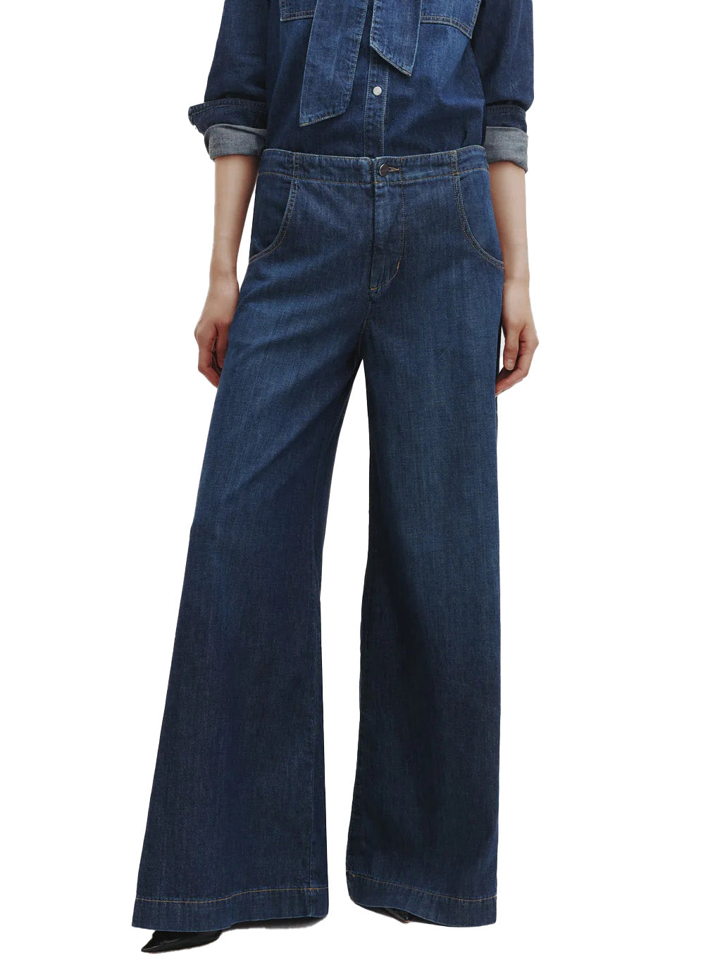 Lulu Jean in Lightweight Denim