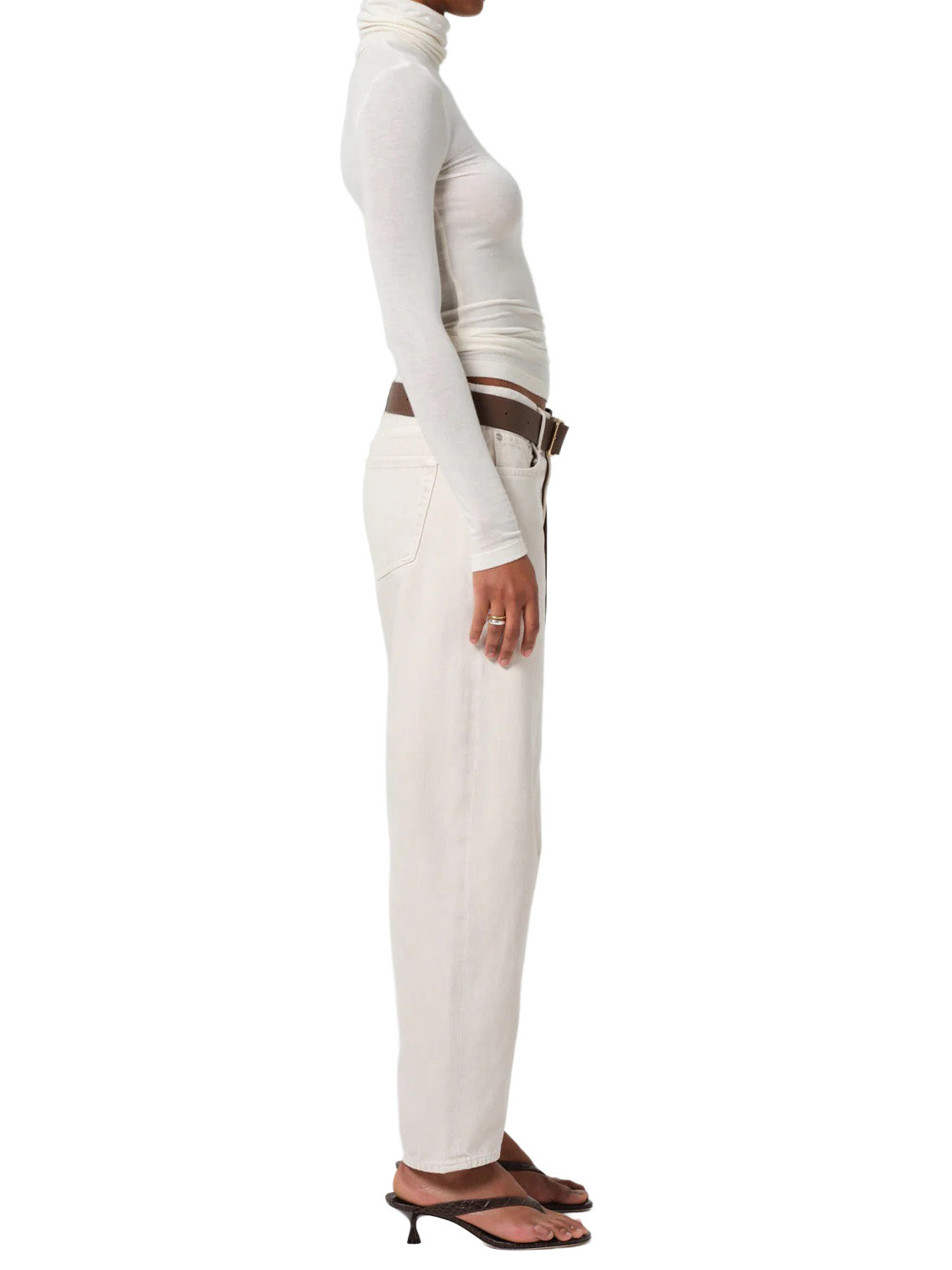 Miro Relaxed Jean in Almondette