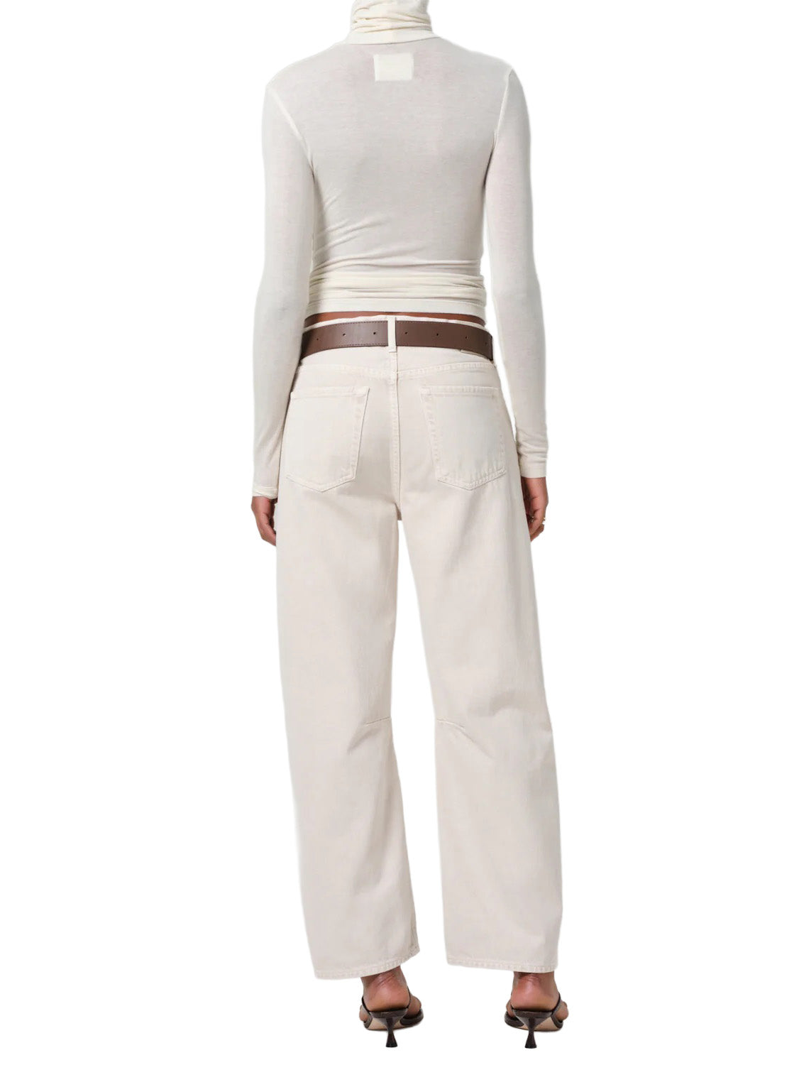 Miro Relaxed Jean in Almondette