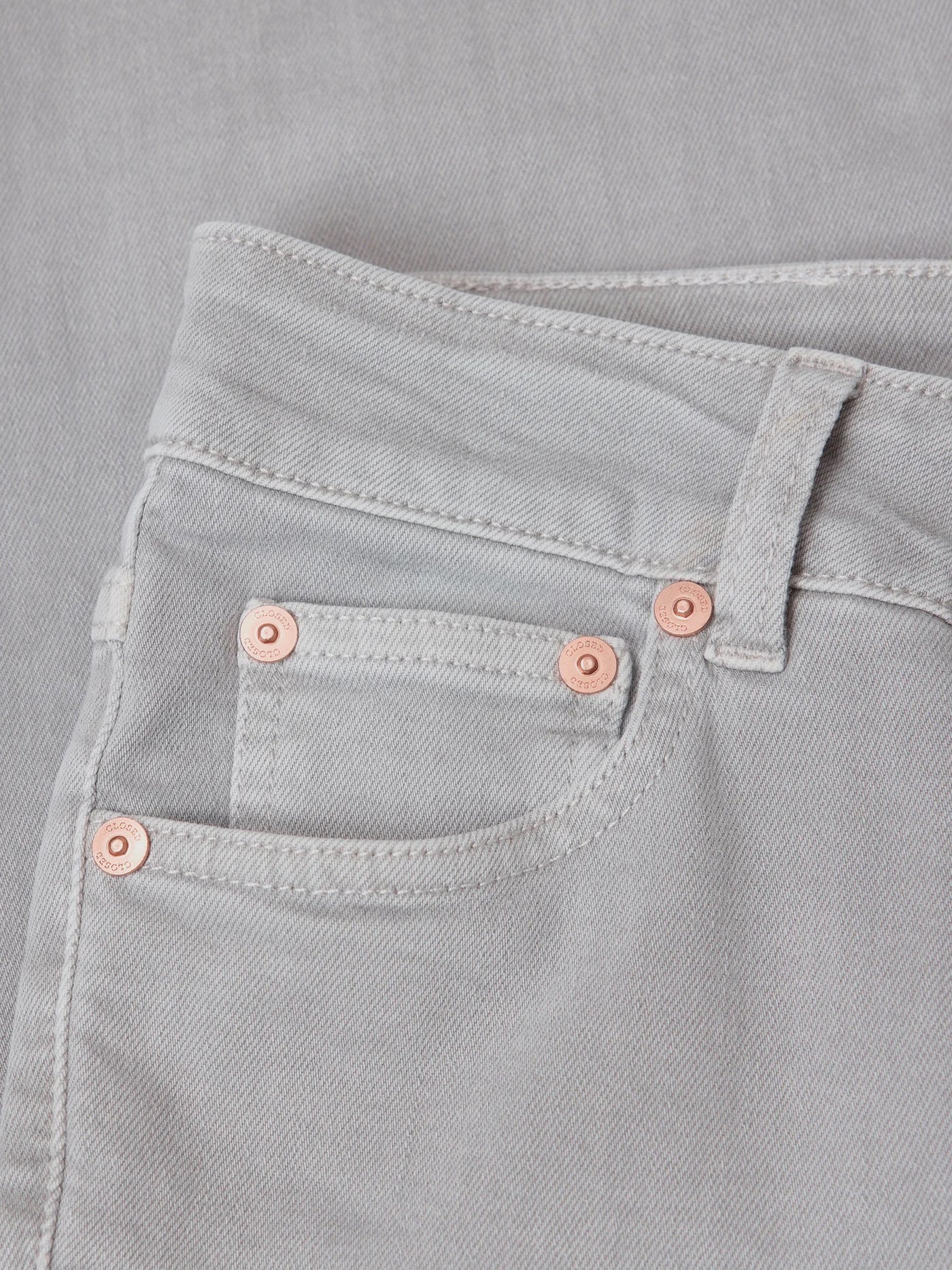 Junna Straight Jeans in Grey