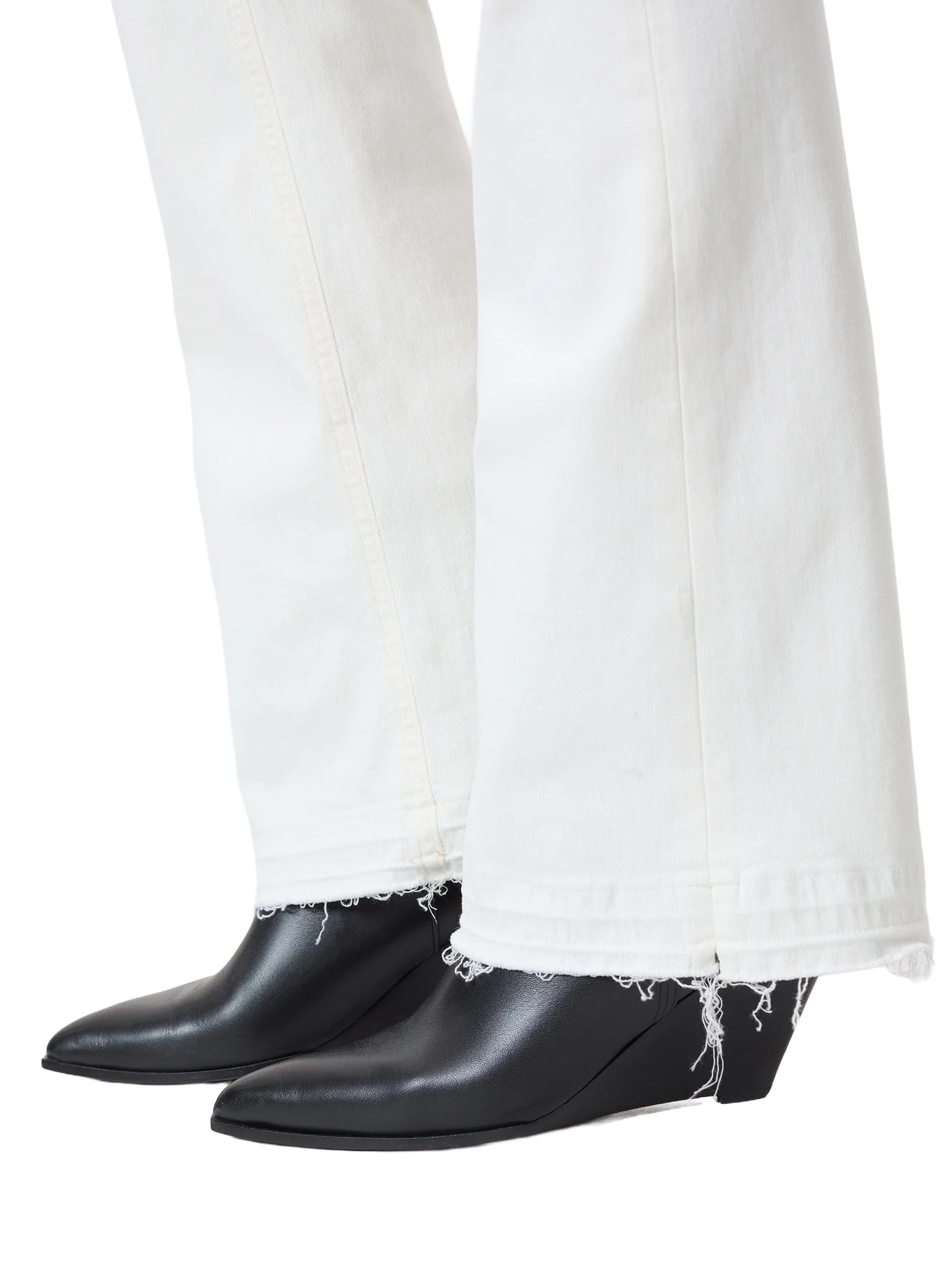 Jovanna Flared Jeans in Ivory
