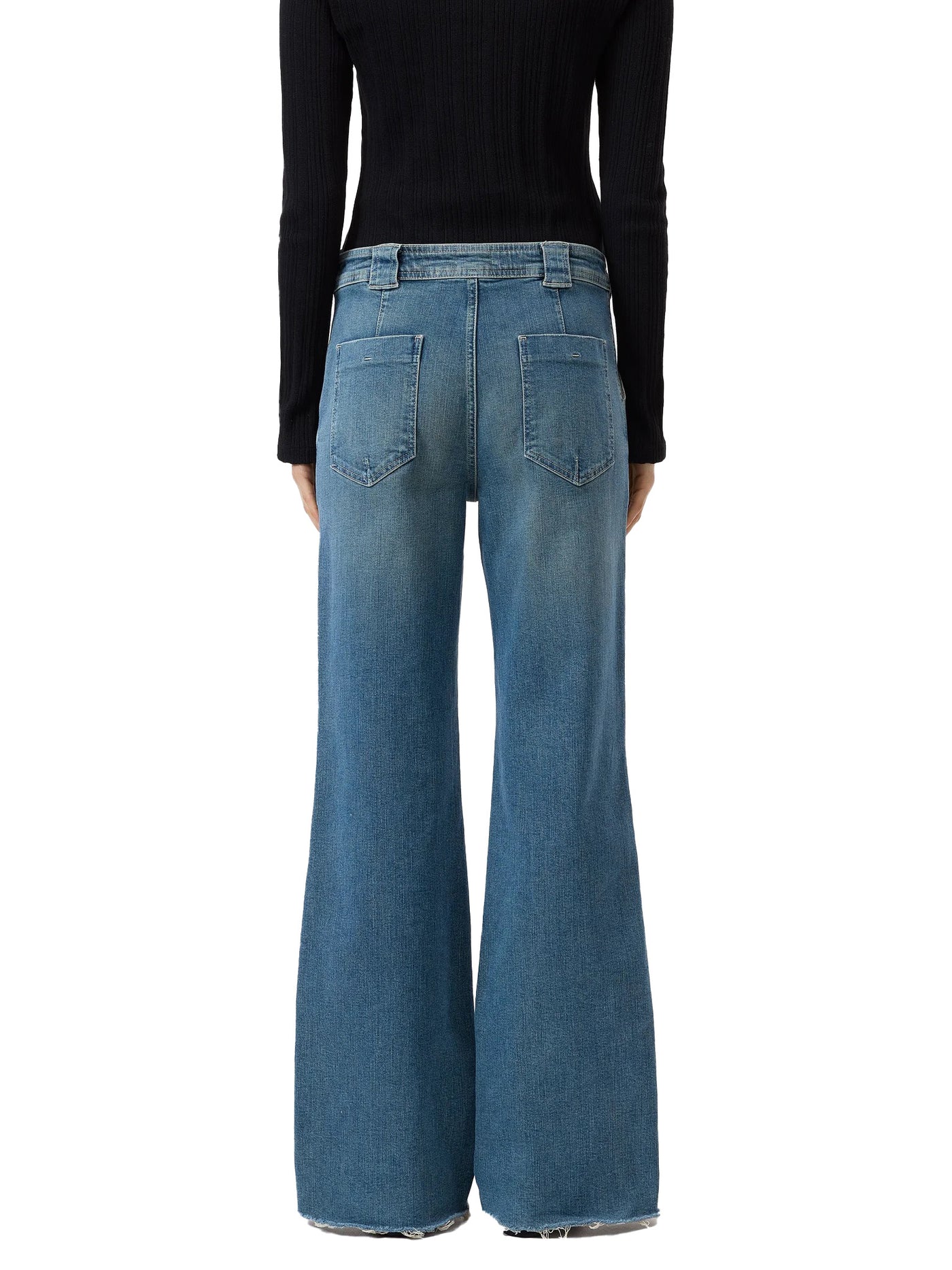 Aria Flared Jeans in Mid Blue