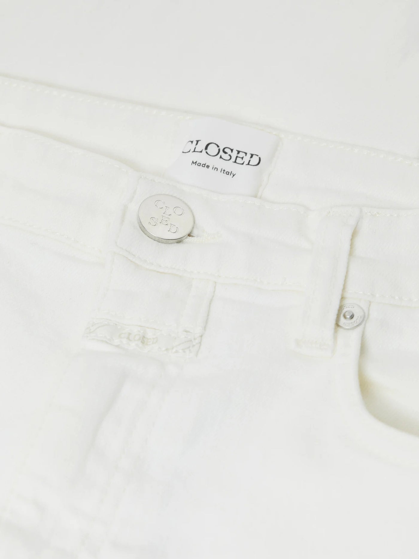 Hi-Sun Flared Jeans in Ivory