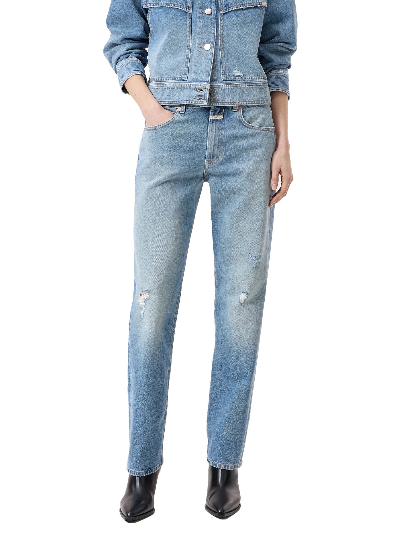 Jonta Relaxed Jeans in Mid Blue