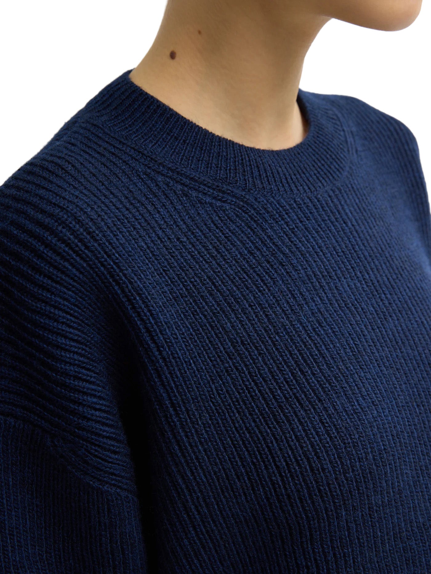 Cardigan Stitch Split Front Crewneck Easy Pullover