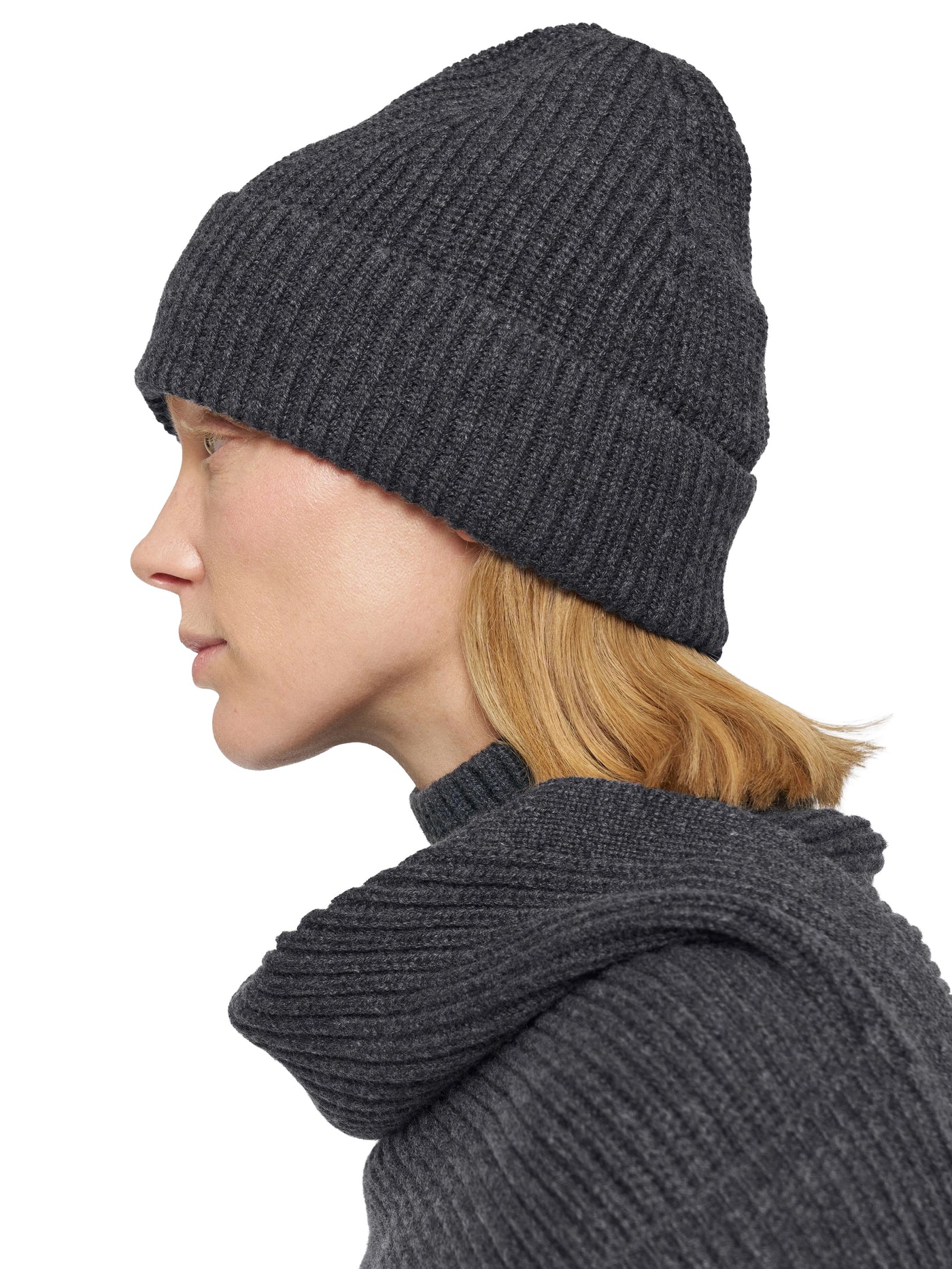 Light Cardigan Stitch Hat