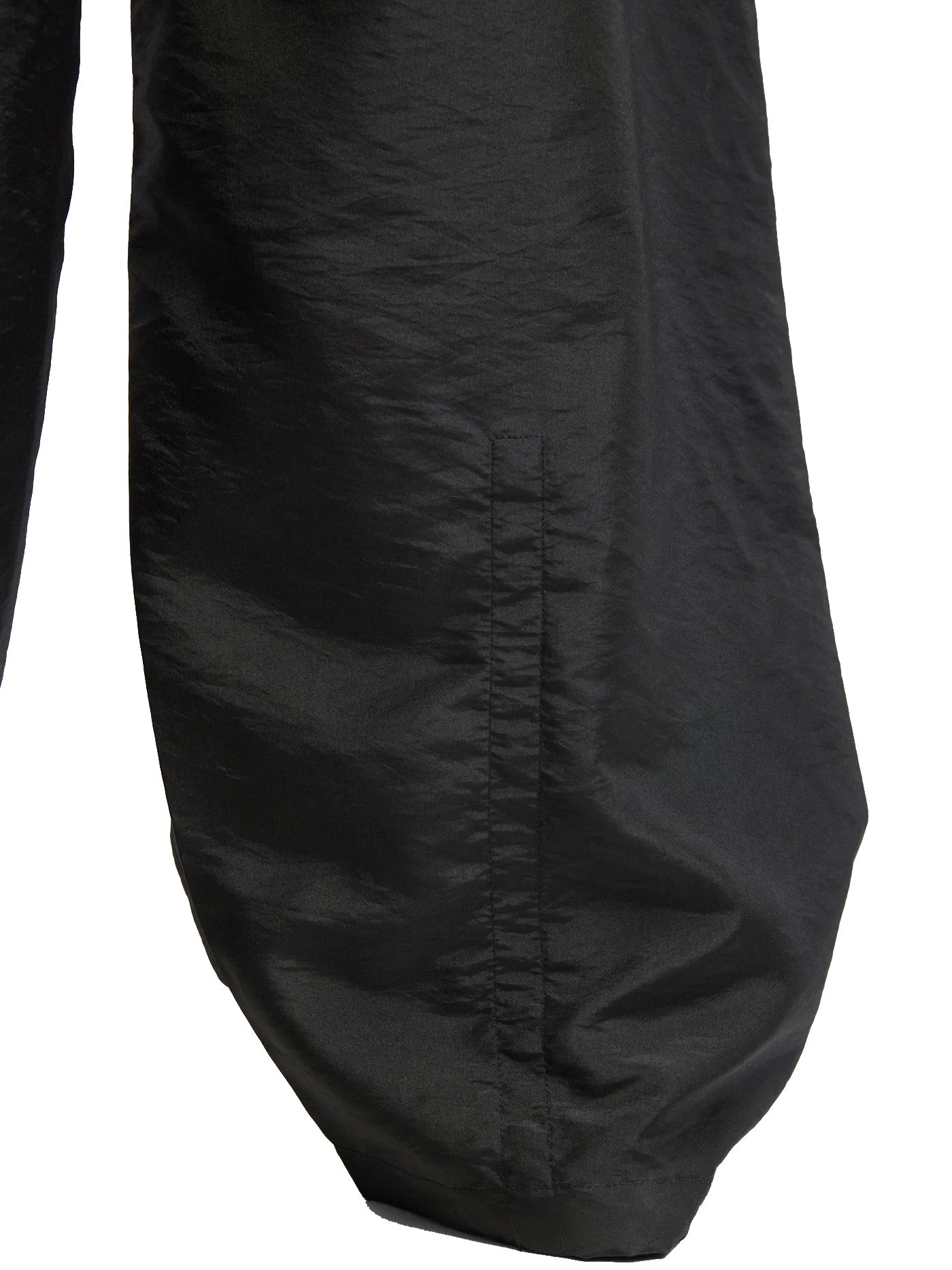 Crispy Nylon Winslow Pant in Black