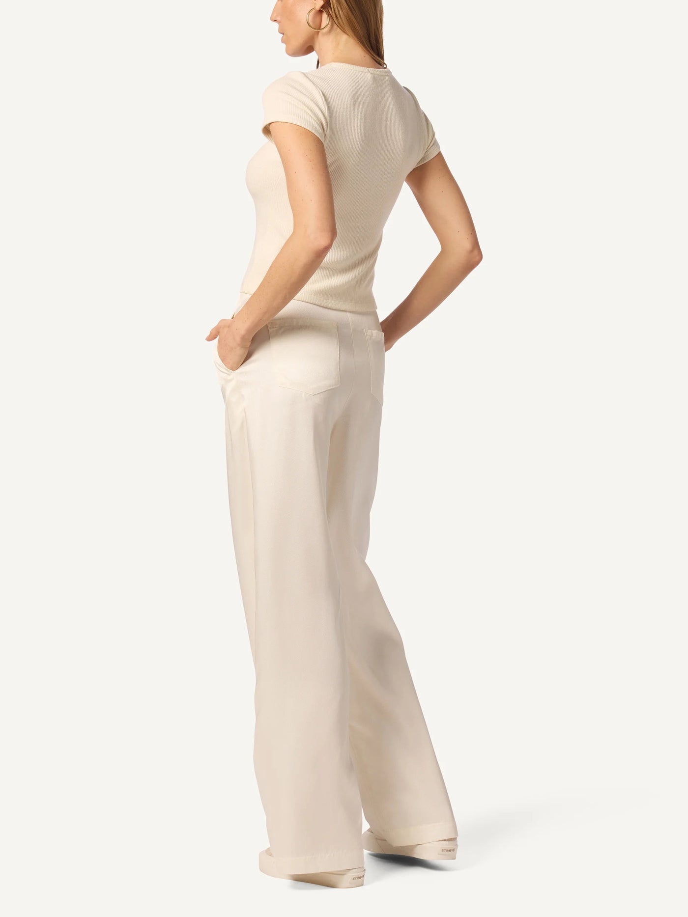 Gemma Pull on Straight Leg Pant in Gardenia