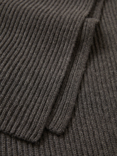 Light Cardigan Stitch Scarf in Smoke